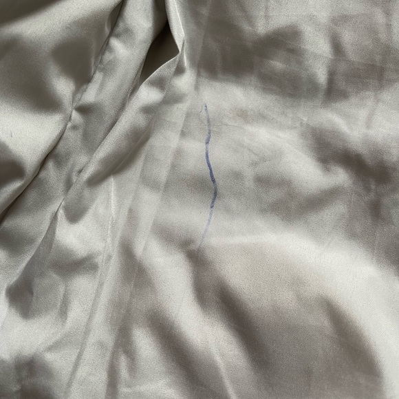 Tuleh Creamy Champaign Satiny Puffer Coat Size 38 - Picture 10 of 16